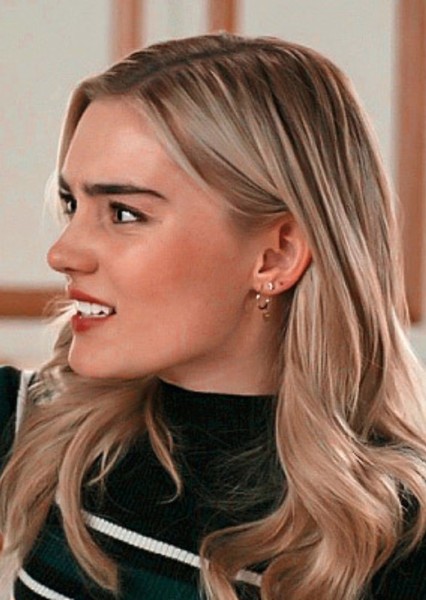 Meg Donnelly photo