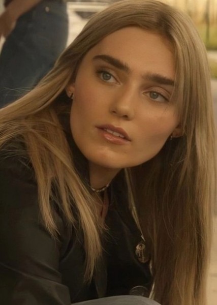 Meg Donnelly photo