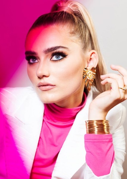 Meg Donnelly photo