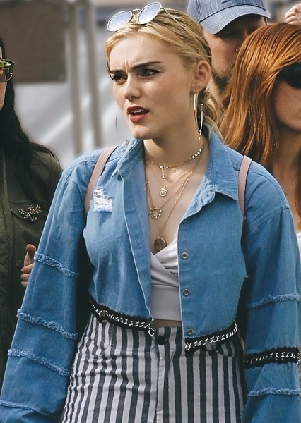 Meg Donnelly photo
