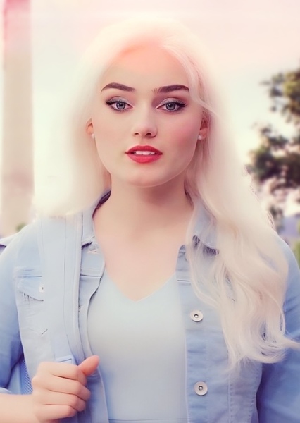 Meg Donnelly photo