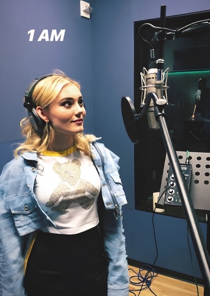 Meg Donnelly photo