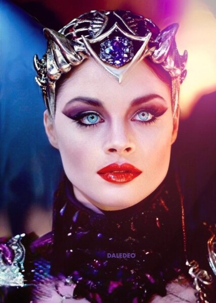 Meg Foster photo