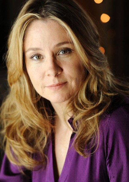 Megan Follows photo