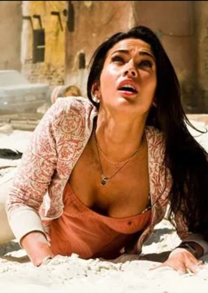 Megan Fox photo