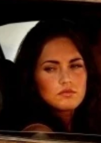Megan Fox photo