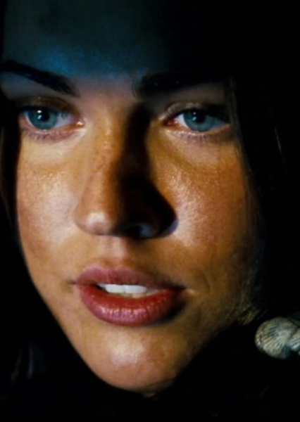 Megan Fox photo