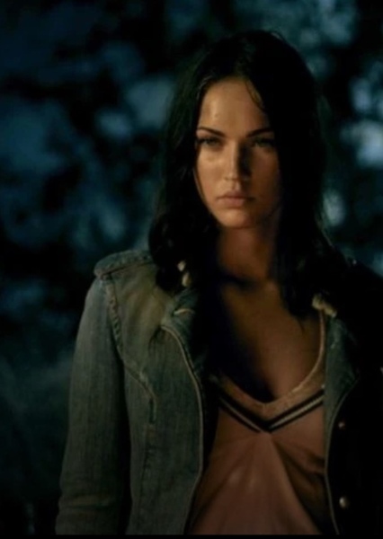 Megan Fox photo