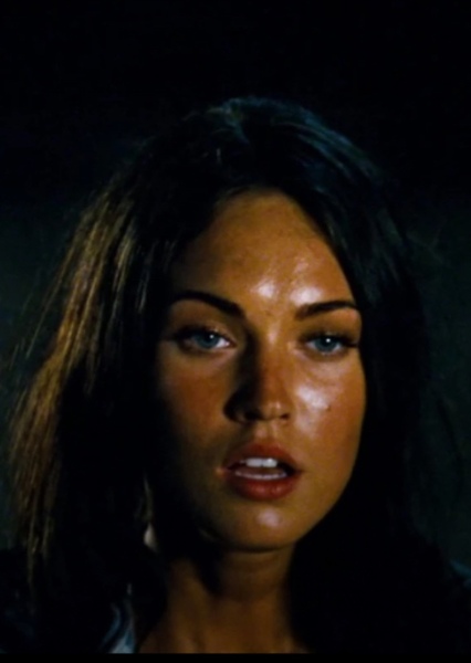 Megan Fox photo