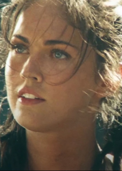 Megan Fox photo