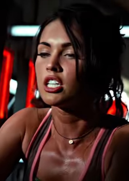 Megan Fox photo