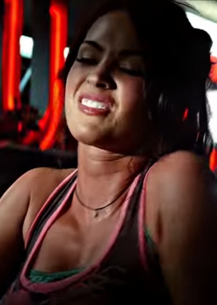 Megan Fox photo