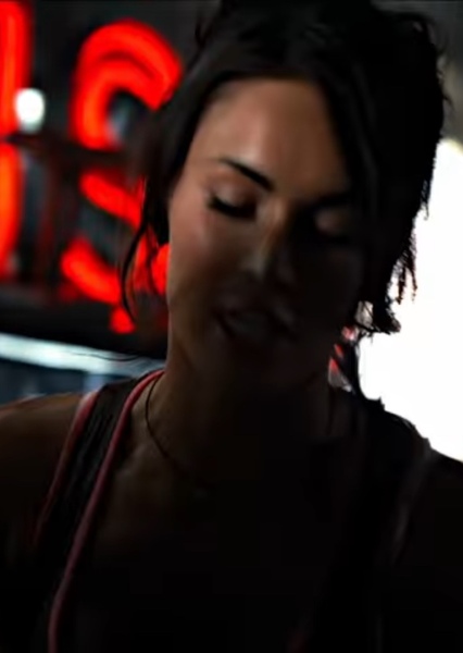 Megan Fox photo