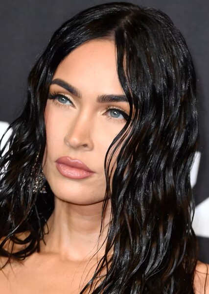Megan Fox photo