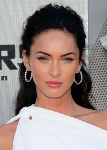 Megan Fox photo