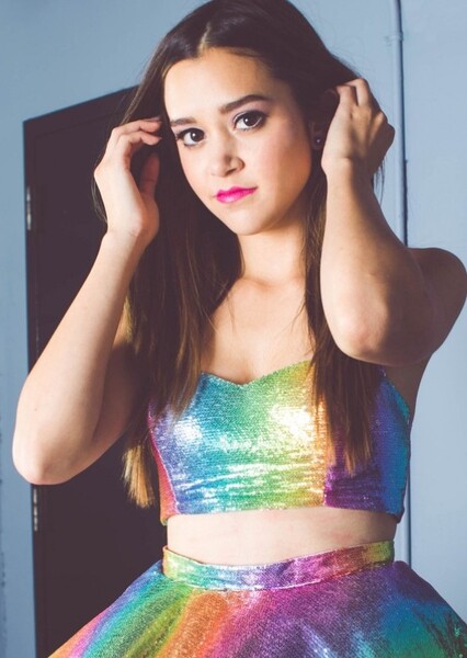 Megan Nicole photo