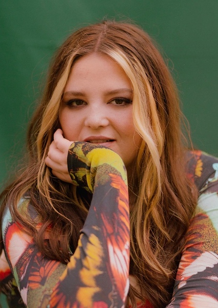 Megan Stalter photo