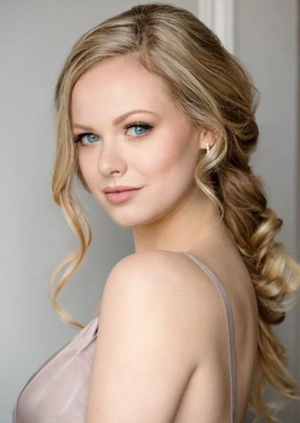 Meghan Roberts photo