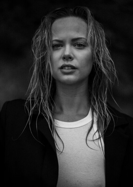 Meghan Roberts photo
