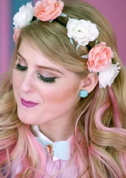 Meghan Trainor photo