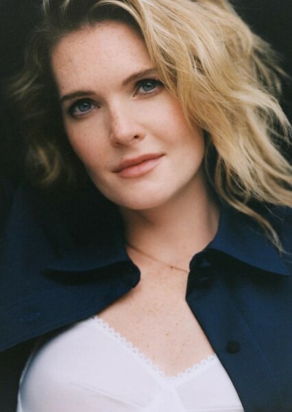Meghann Fahy photo