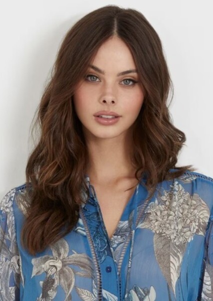 Meika Woollard photo