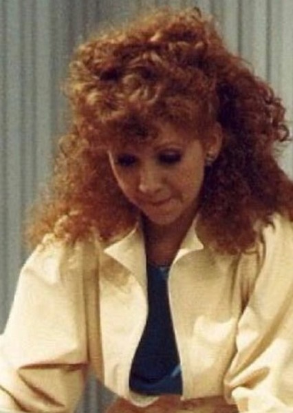 Melanie Bush photo