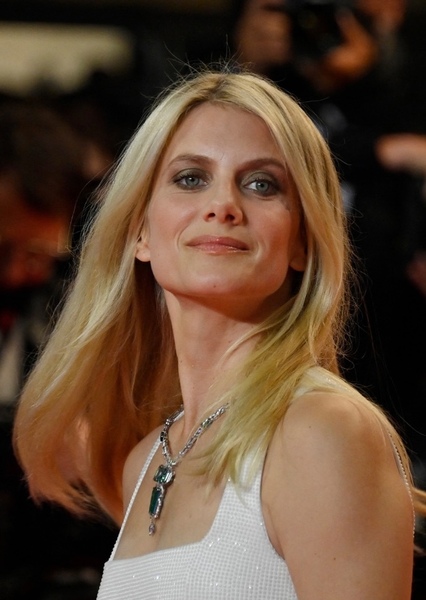 Mélanie Laurent photo