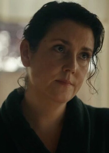 Melanie Lynskey