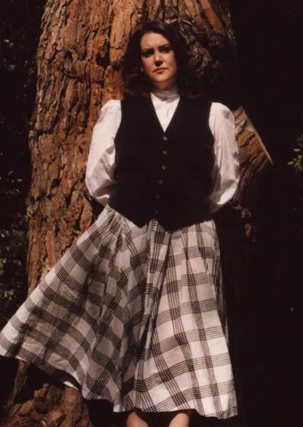 Melanie Lynskey photo