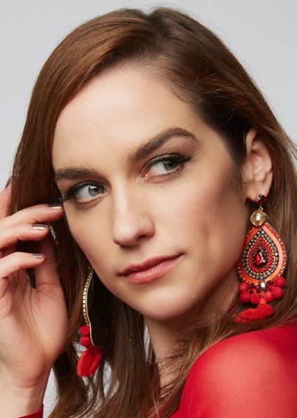 Melanie Scrofano photo