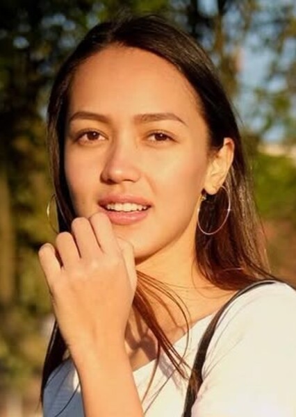 Melayu Nicole Hall photo