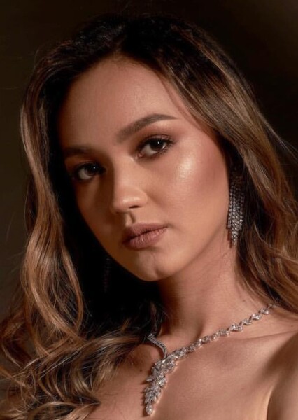 Melayu Nicole Hall photo