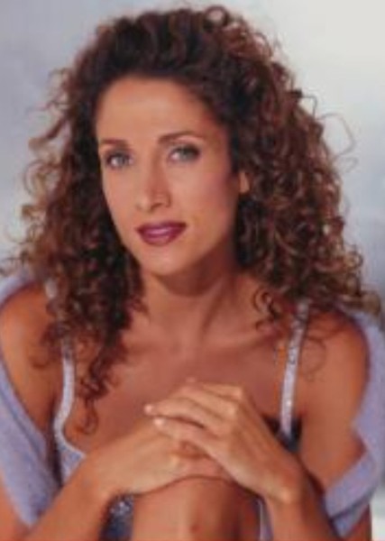 Melina Kanakaredes photo