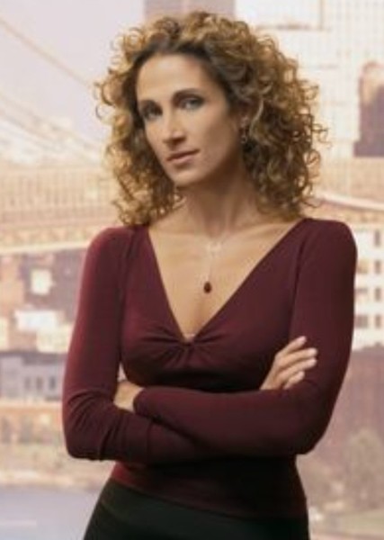 Melina Kanakaredes photo