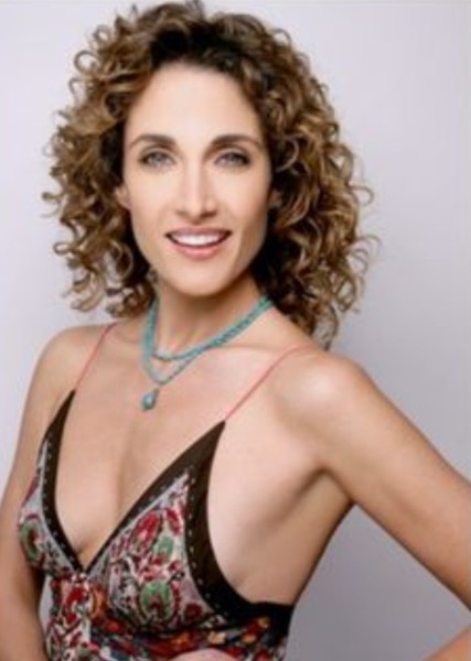 Melina Kanakaredes photo