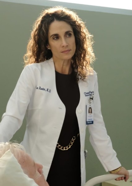 Melina Kanakaredes photo