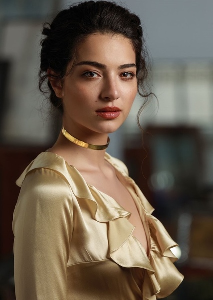 Melisa Aslı Pamuk photo
