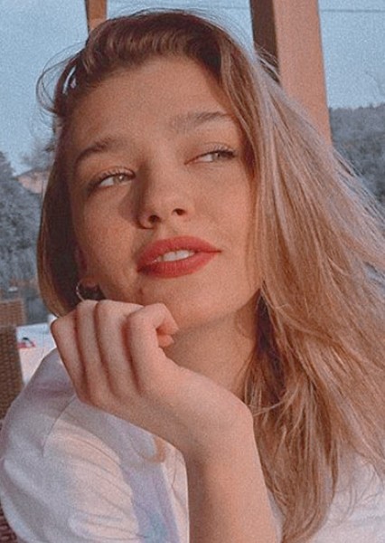 Melisa Döngel photo