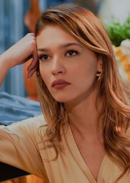 Melisa Döngel photo