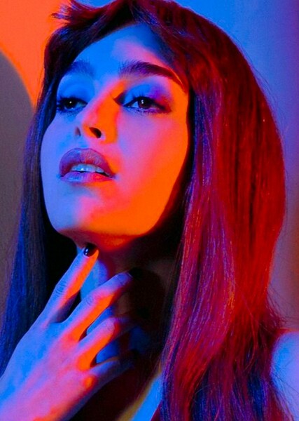 Melissa Barrera photo
