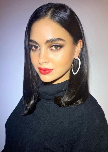 Melissa Barrera photo
