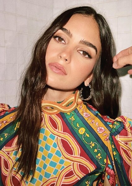Melissa Barrera photo