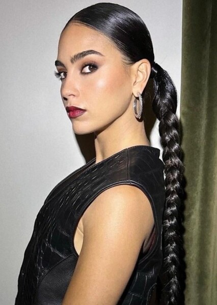 Melissa Barrera photo