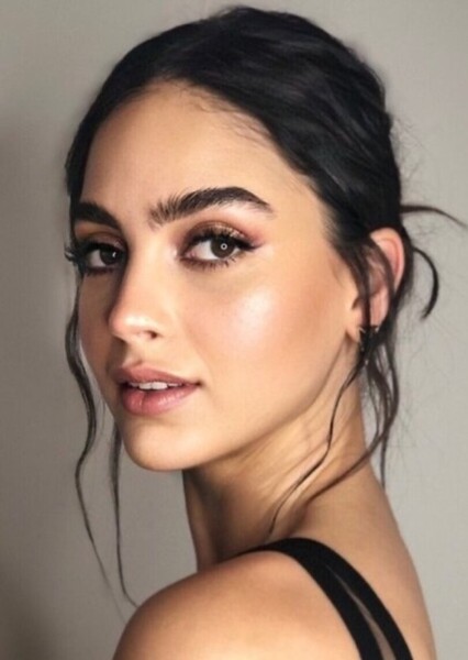 Melissa Barrera photo