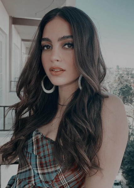 Melissa Barrera photo