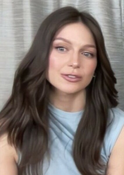 Melissa Benoist photo