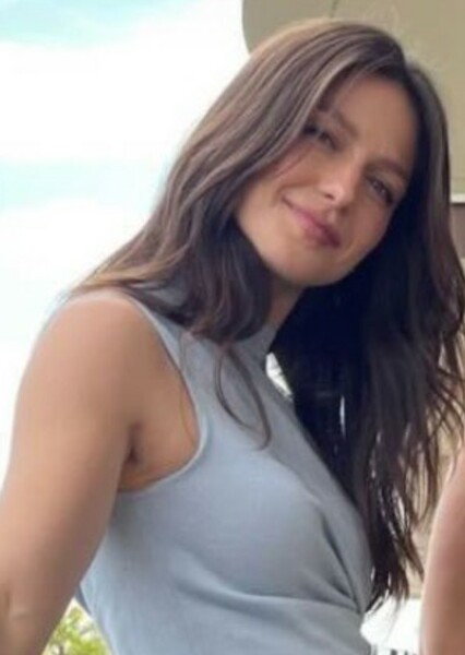 Melissa Benoist photo