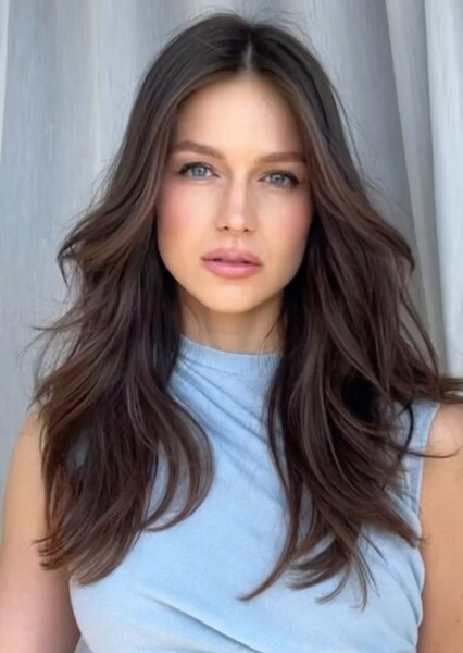 Melissa Benoist