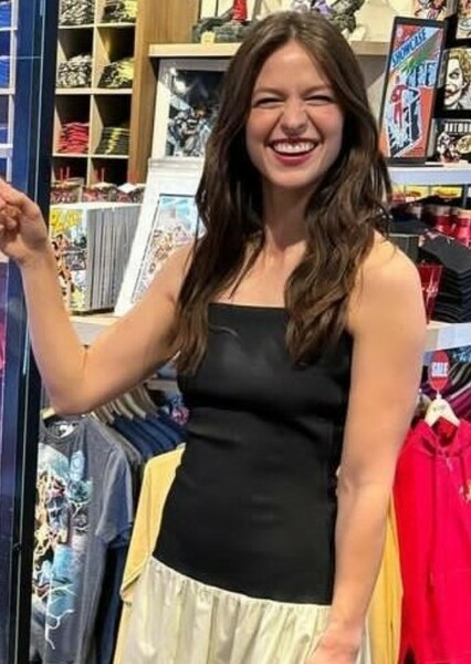 Melissa Benoist photo